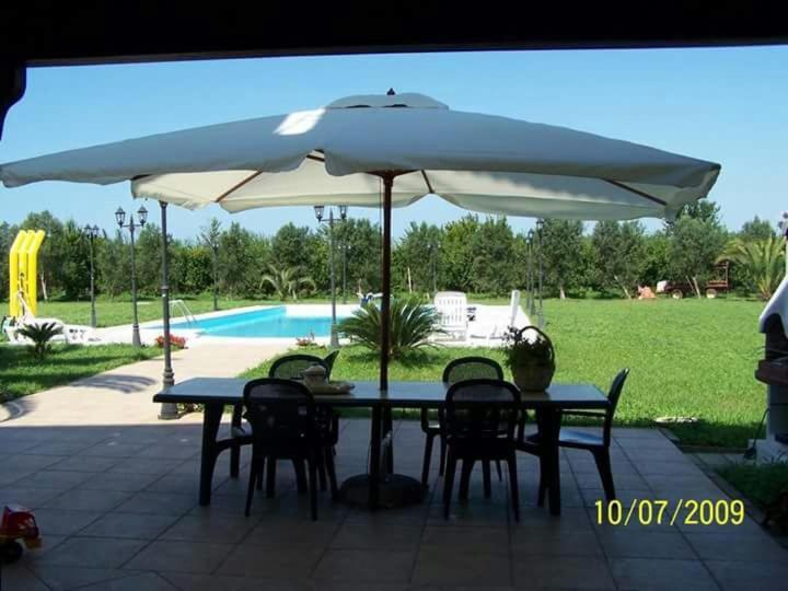 Agriturismo L' Annunziata Lizzano  Exterior foto